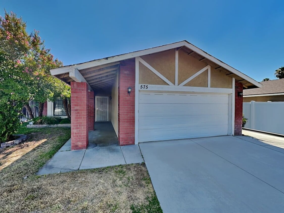 575 San Anselmo Ave House Rental in Colton, CA