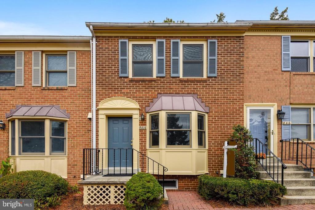 Foto principal - 844 N Frederick St
