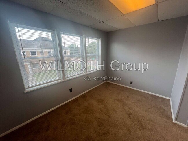 Foto del edificio - 3763 Broadway St