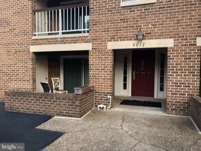 Building Photo - 5817 Cove Landing Rd