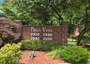 Building Photo - 2330 Linwood Ave