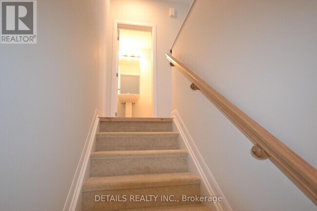 Building Photo - 763 Tadpole Cres
