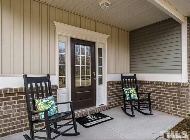 Building Photo - 525 Highland Rhodes Dr