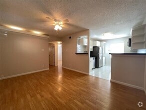 Building Photo - 1502 Heights Blvd
