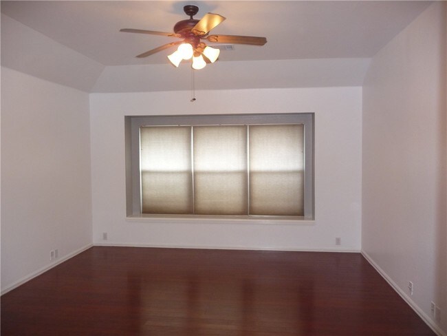 Foto del edificio - 155 Hoot Owl Ln N