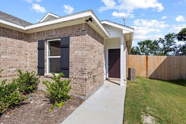 Foto del edificio - Brand New 3 Bed / 2 Bath Home Be the First...