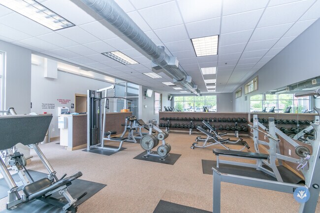 Foto del edificio - Chateau At Holmes Lake