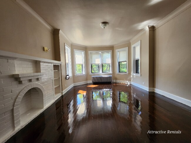 Building Photo - 6957 S Eggleston Ave