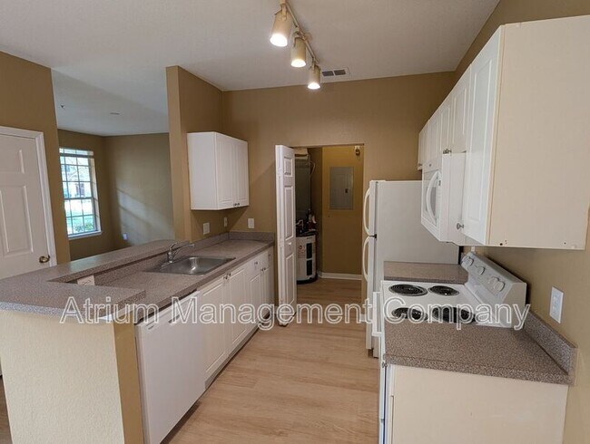 Foto del edificio - 856 Grand Regency Pointe