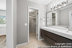 Building Photo - 16219 Bear Run St