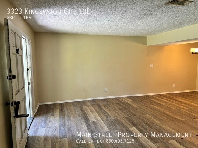 Building Photo - 3323 Kingswood Ct - 10D