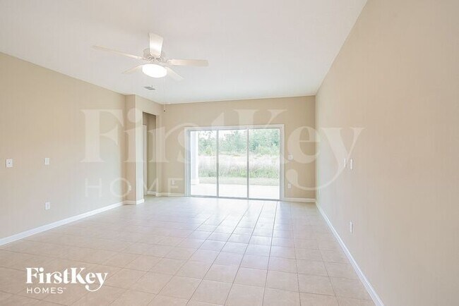 Foto del edificio - 5639 Kellar Cir