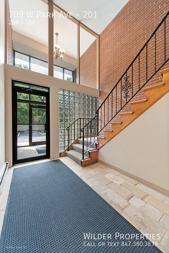 Foto del edificio - 709 W Park Ave