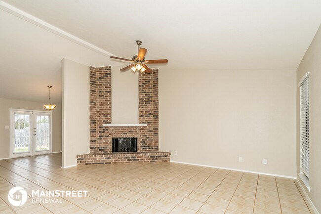 Building Photo - 125 Rustic Ridge Dr