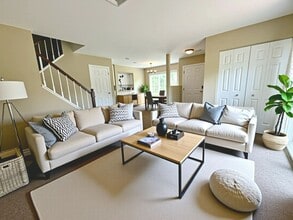 Building Photo - 1697 MacIntosh Way