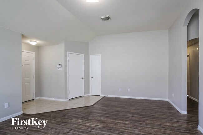 Building Photo - 2511 Muscory Dr