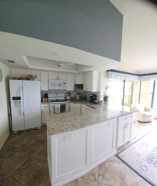 Building Photo - 5710 Trailwinds Dr