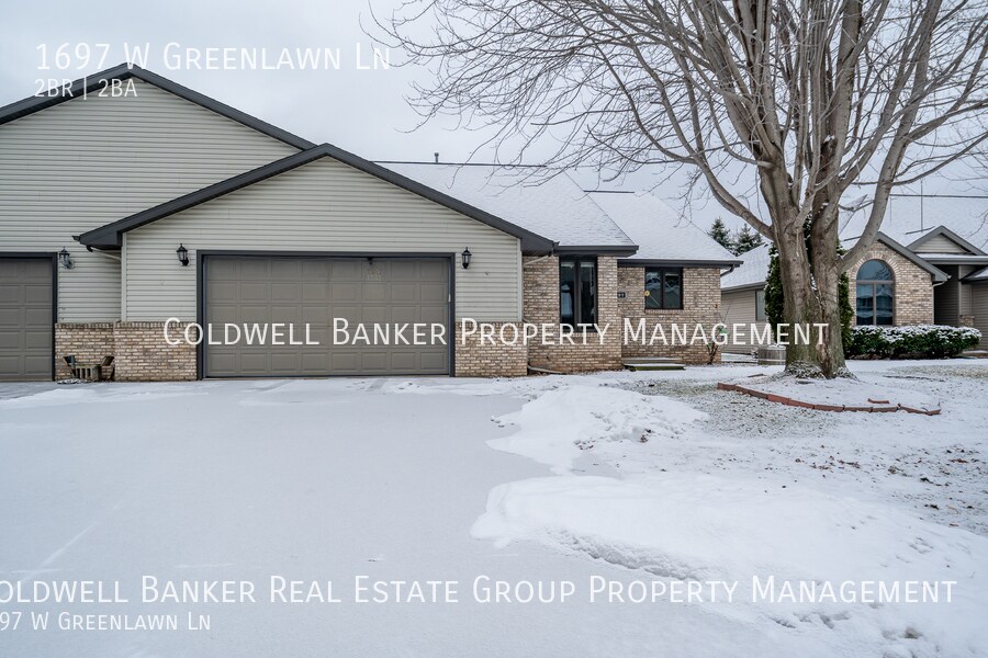 Foto principal - 1697 Greenlawn Lane, Appleton