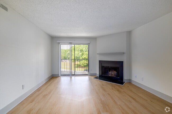 2BR, 2BA - 856SF - Victoria - Living Room - Stoney Trace Apartments