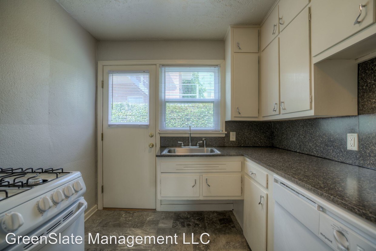 Primary Photo - 119 N 38th St