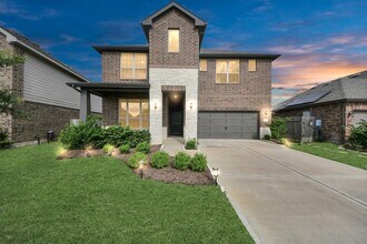 Building Photo - 6331 Cambrai Wood Ln