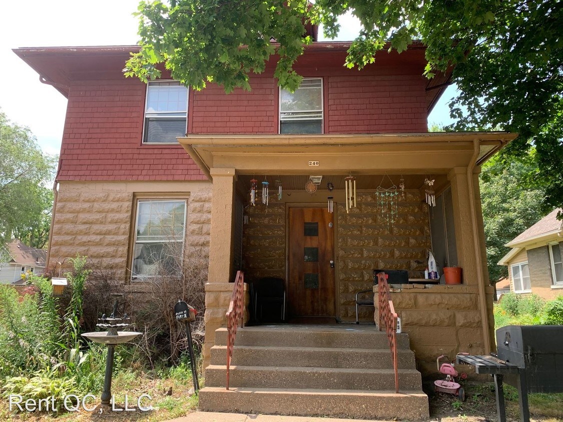 Foto principal - 240 S Pine St
