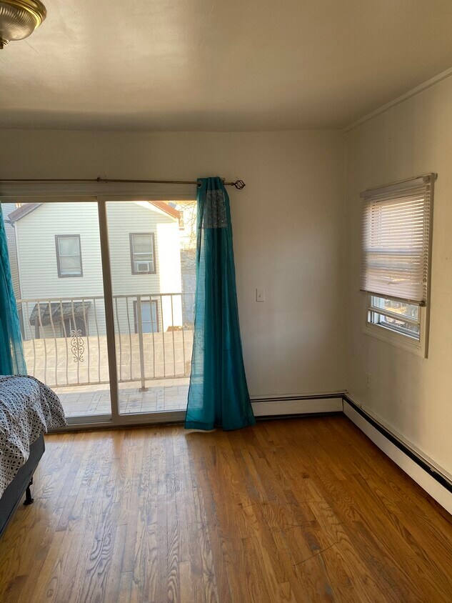 Foto del edificio - 96 Dekalb Ave