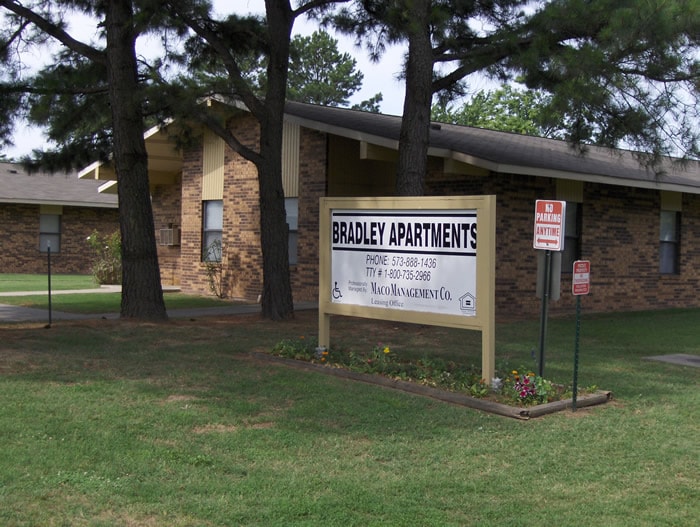 Primary Photo - Bradley East Apartments