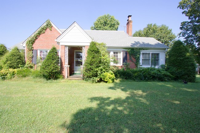 Foto del edificio - 7955 Nolensville Rd