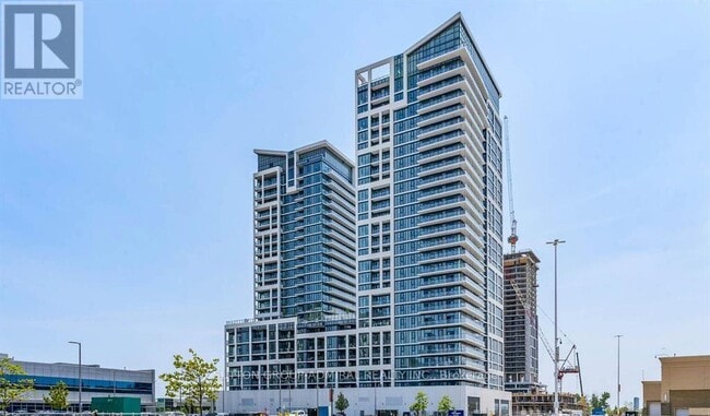 Building Photo - 8960 Jane St