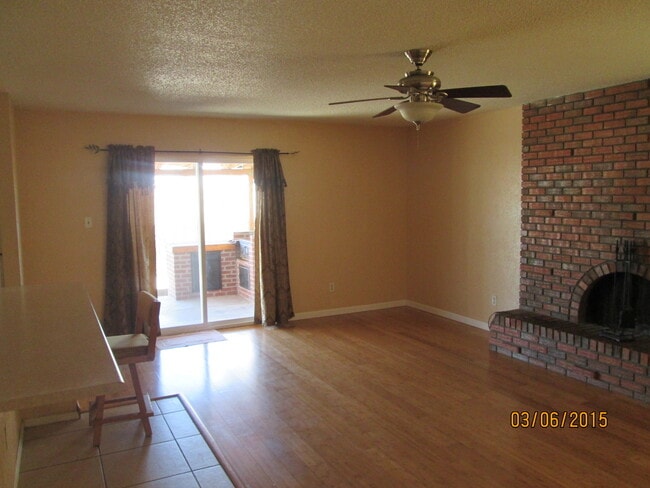Building Photo - 3br 2ba House in the NE