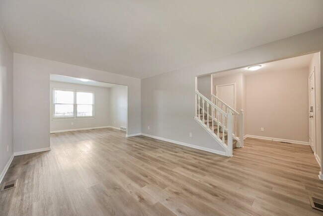 Foto del edificio - 645 S Joplin St