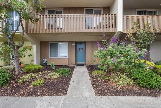 Photo - 1141 Verdemar Dr Townhome