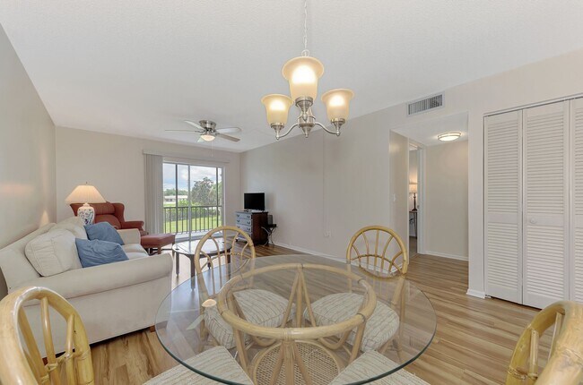 Building Photo - BEAULTIFUL 1 BEDROOM, 1 BATHROOM CONDO LOC...