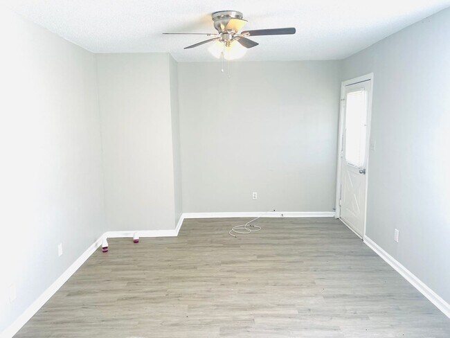 Foto del edificio - ** 2 Bed 1 Bath located in Ramer ** Call 334-366-9198 to schedule a self tour