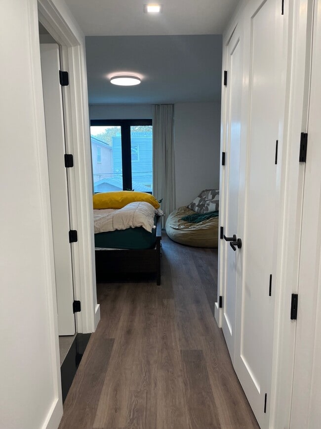 Foto del edificio - 2339 Nostrand Ave