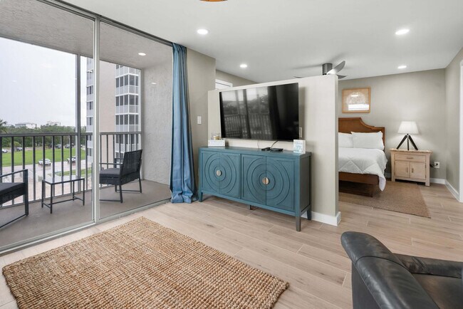 Foto del edificio - 1030 Hickory Blvd