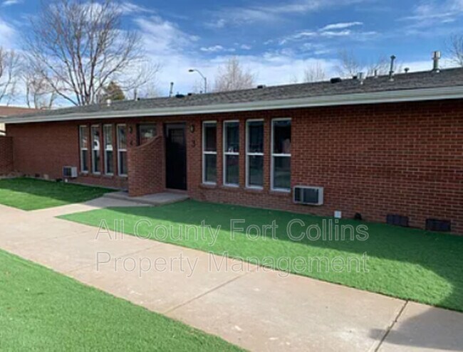 Building Photo - 1736 Azalea Dr