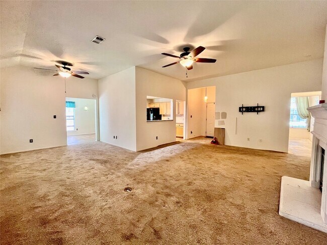 Building Photo - 3900 Chimney Rock Dr
