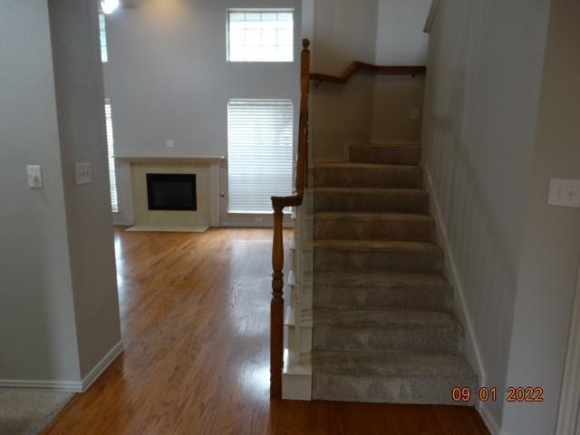 Foto del edificio - 9718 Cliffside Dr