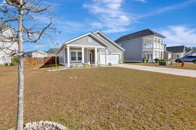 Foto del edificio - Charming Cane Bay Rental with Spacious Layout & Natural Light