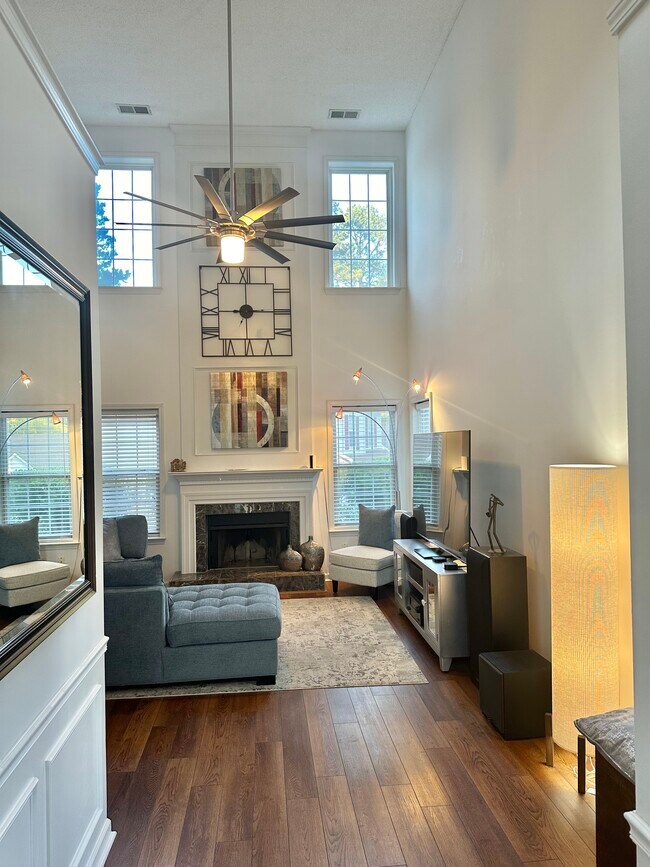 Foto del edificio - 610 Spring Meadow Dr