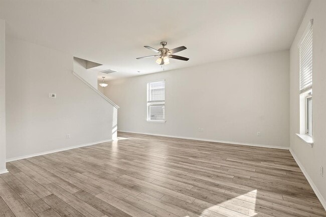 Building Photo - 116 Fiery Skipper Ln