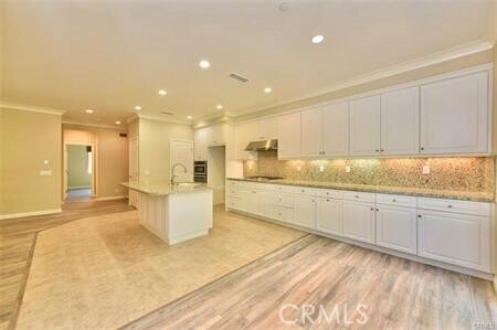 Foto del edificio - 38 Lupari