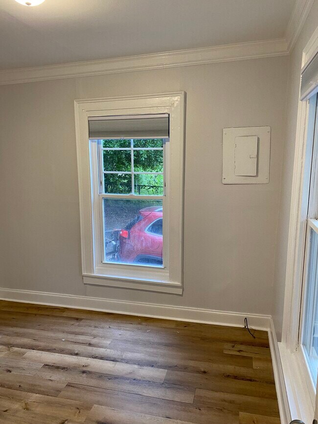 Building Photo - 903 Rehder Alley