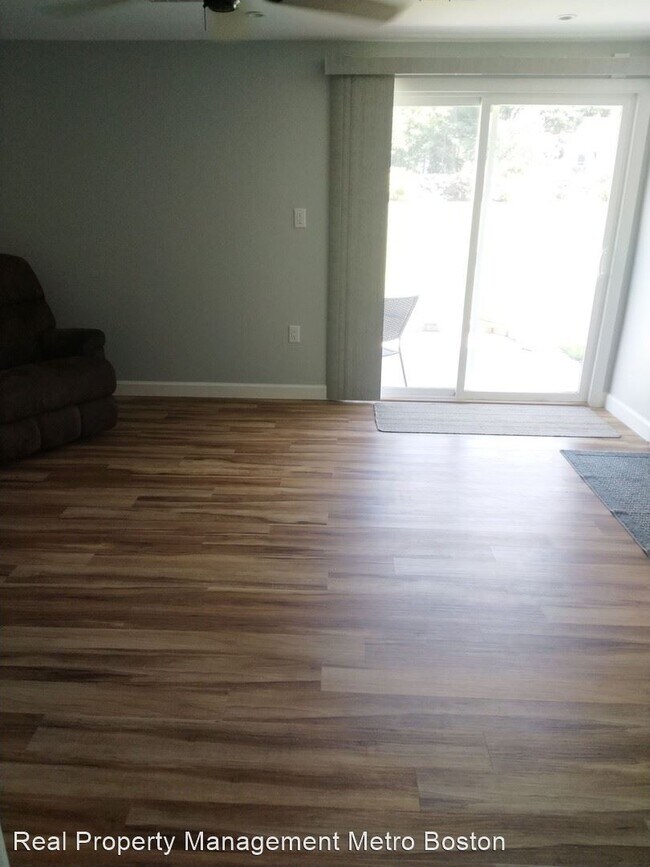 Foto del edificio - 3 br, 1 bath House - 14 Bradford Rd