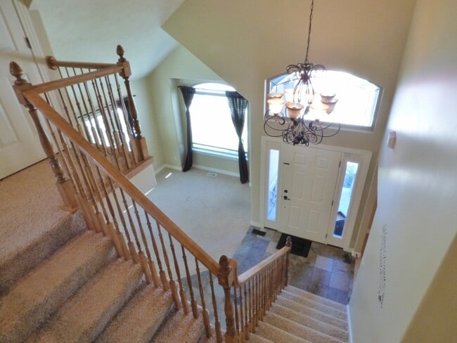 Building Photo - 15443 Falcon Ridge Dr