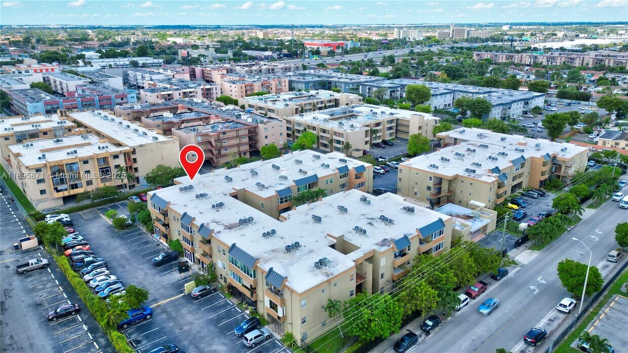 Foto principal - 6070 W 18th Ave