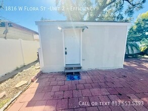 Building Photo - 1816 W Flora St
