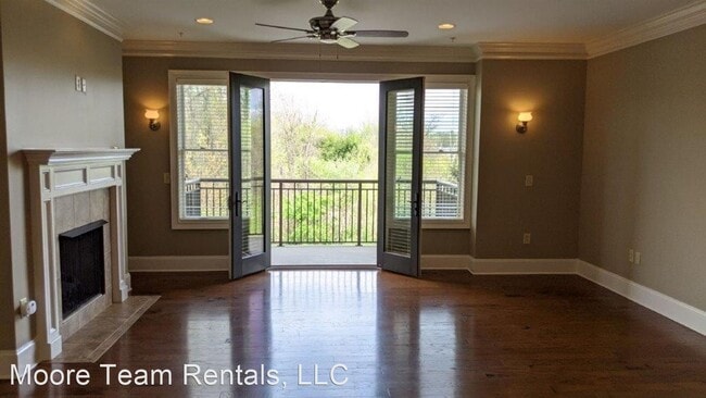 Building Photo - 2 br, 2 bath House - 350 E Allen St Unit 202